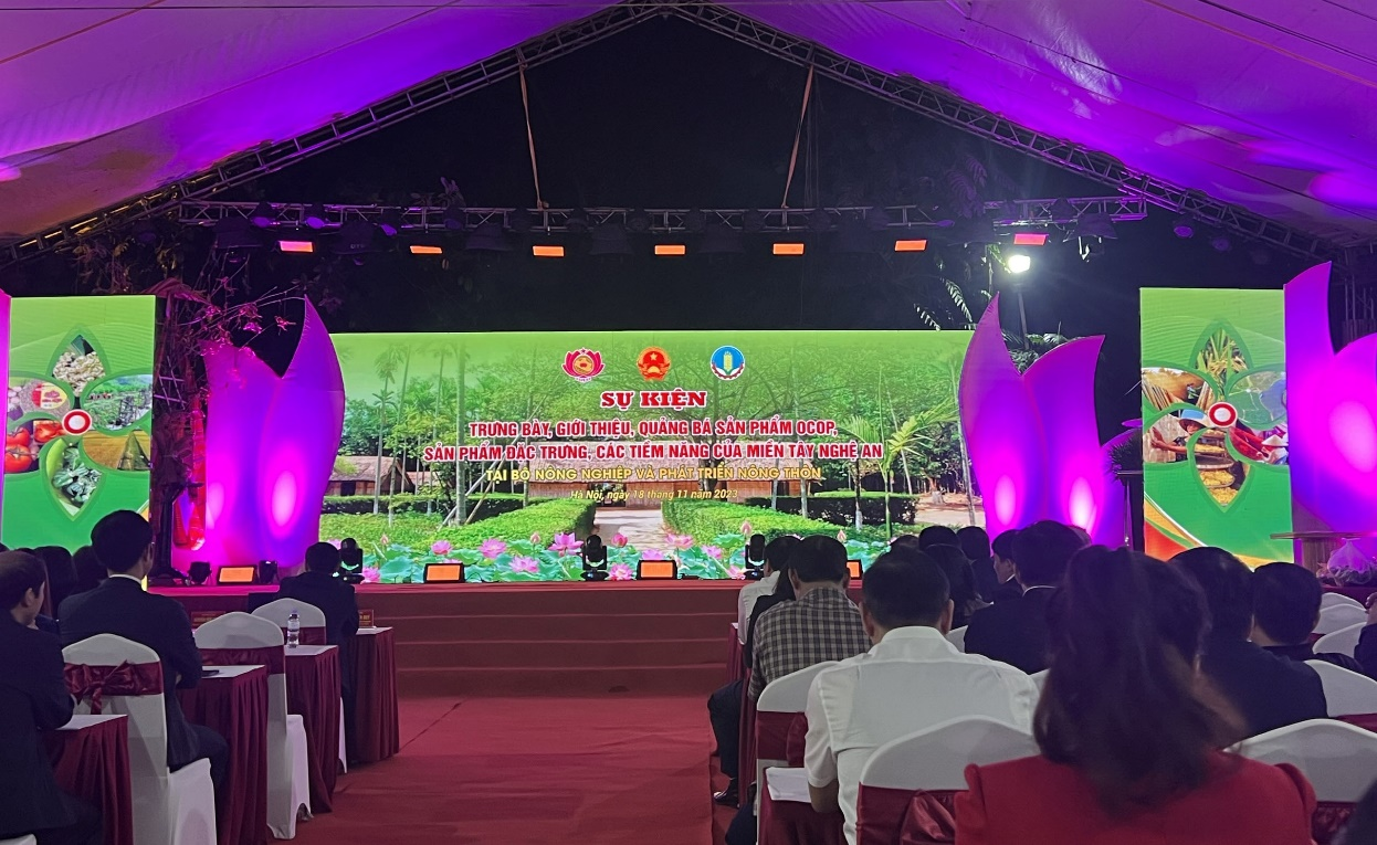 Quang cảnh sự kiện